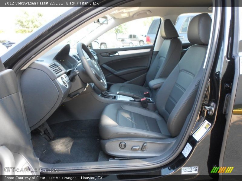 Black / Titan Black 2012 Volkswagen Passat 2.5L SE