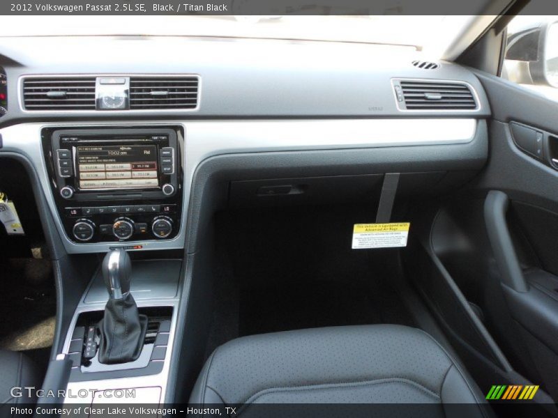 Black / Titan Black 2012 Volkswagen Passat 2.5L SE