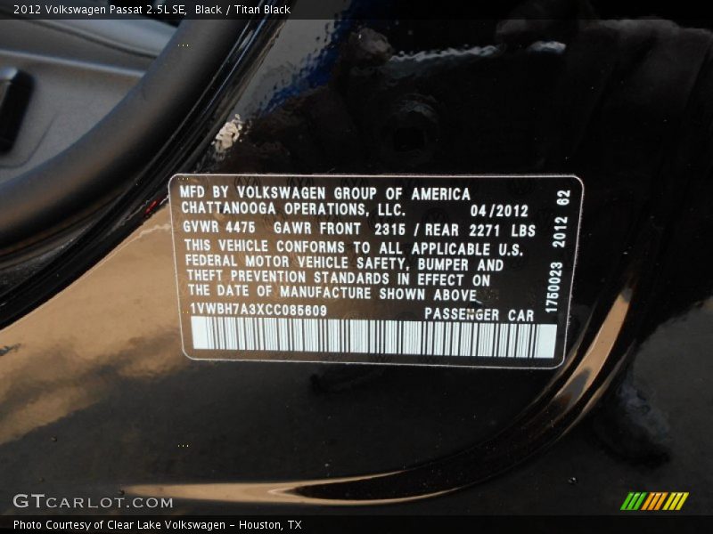 Black / Titan Black 2012 Volkswagen Passat 2.5L SE