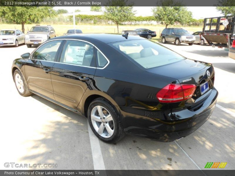 Black / Cornsilk Beige 2012 Volkswagen Passat 2.5L SE