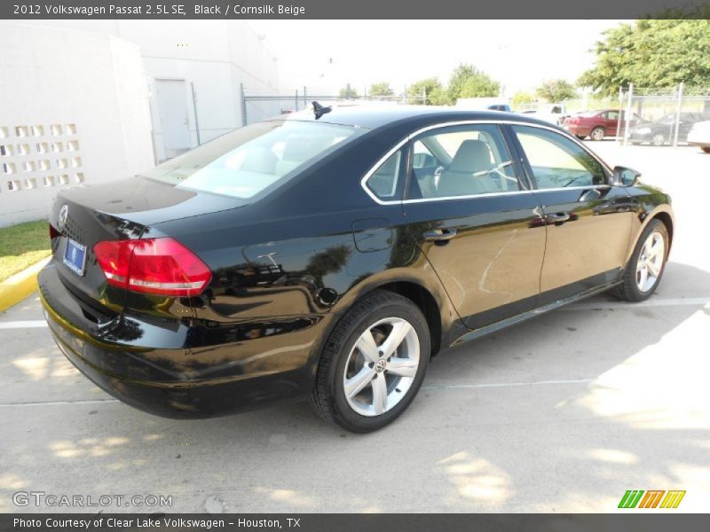 Black / Cornsilk Beige 2012 Volkswagen Passat 2.5L SE