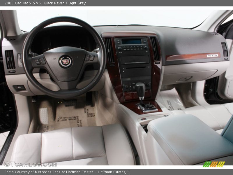 Black Raven / Light Gray 2005 Cadillac STS V6