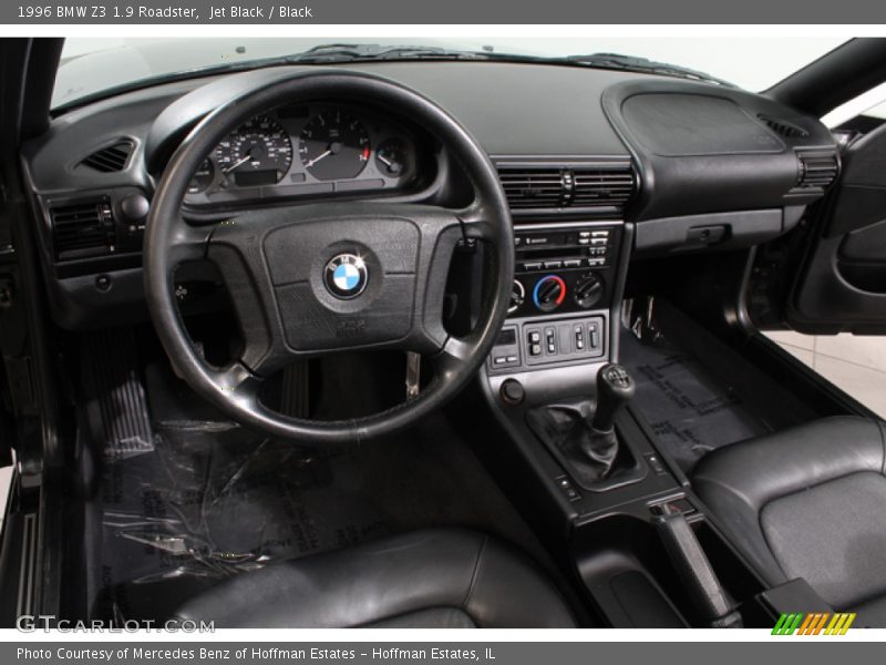 Jet Black / Black 1996 BMW Z3 1.9 Roadster