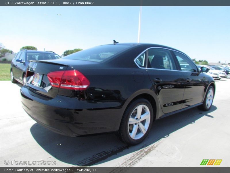 Black / Titan Black 2012 Volkswagen Passat 2.5L SE