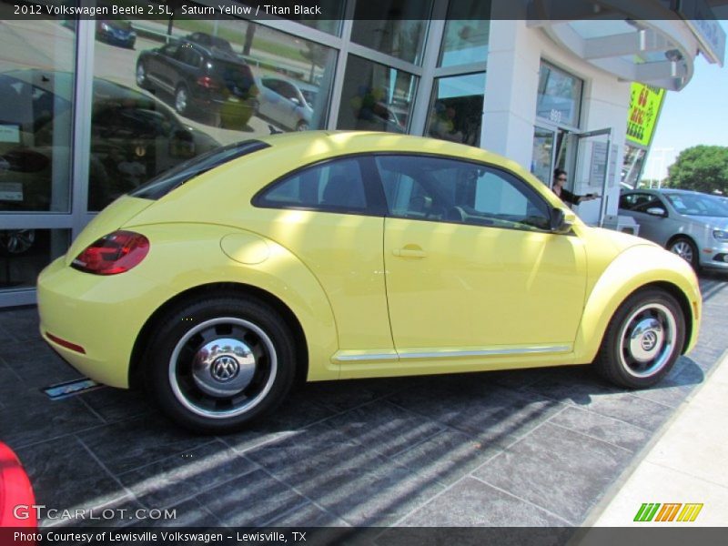 Saturn Yellow / Titan Black 2012 Volkswagen Beetle 2.5L