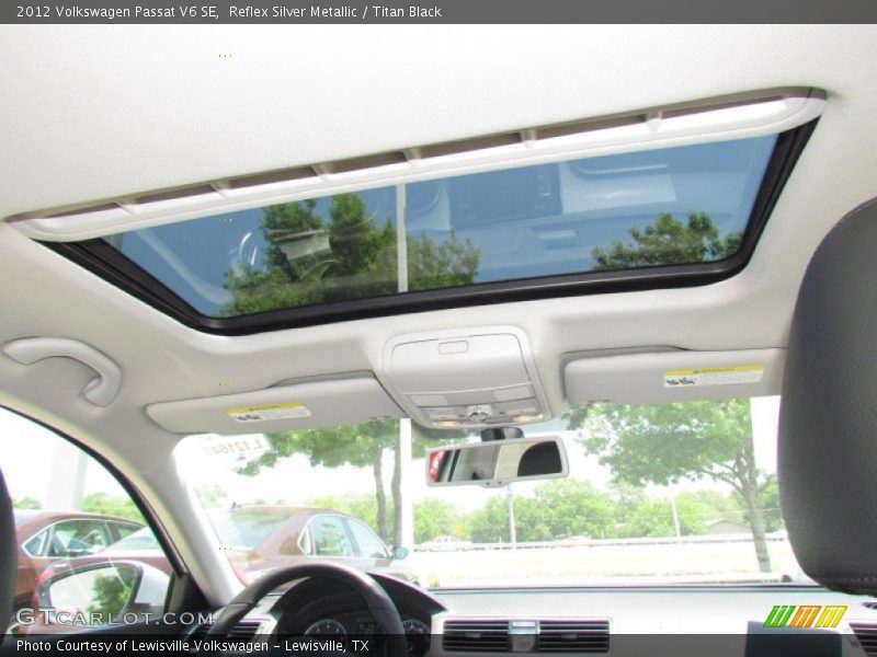 Reflex Silver Metallic / Titan Black 2012 Volkswagen Passat V6 SE
