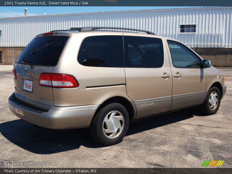 Desert Sand Mica / Oak 2001 Toyota Sienna XLE
