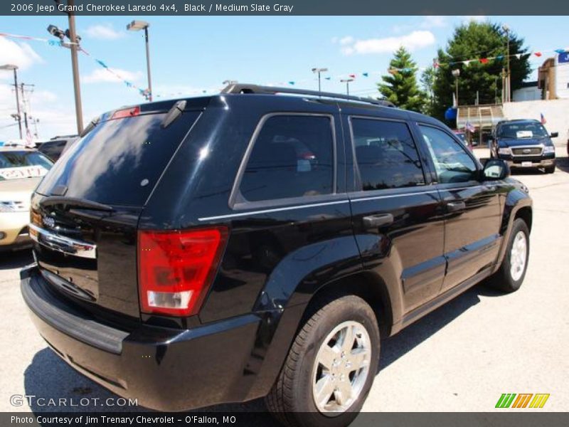 Black / Medium Slate Gray 2006 Jeep Grand Cherokee Laredo 4x4