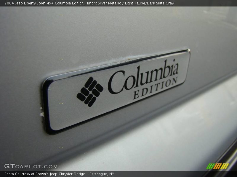 Bright Silver Metallic / Light Taupe/Dark Slate Gray 2004 Jeep Liberty Sport 4x4 Columbia Edition