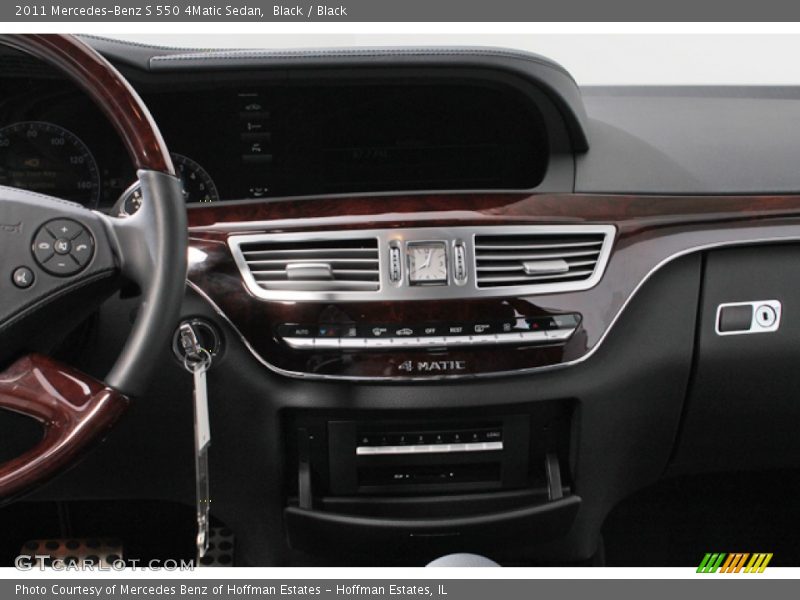 Black / Black 2011 Mercedes-Benz S 550 4Matic Sedan