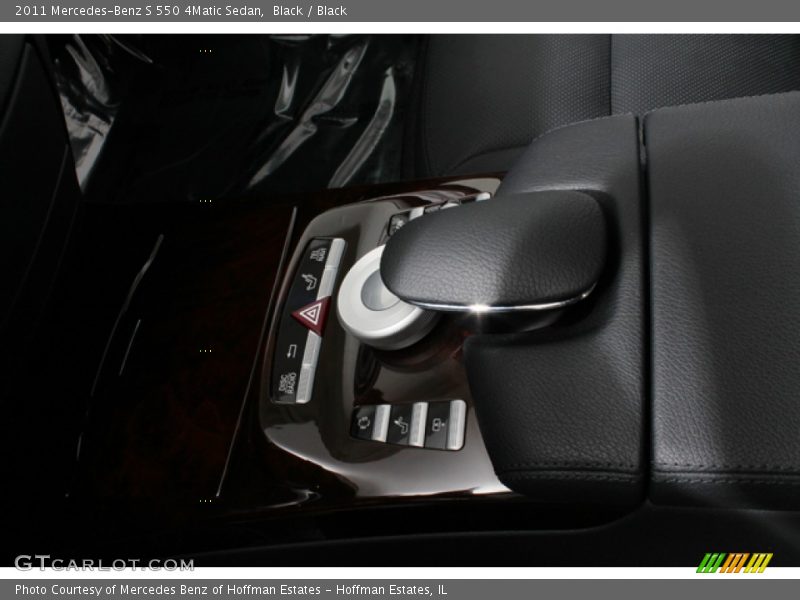 Black / Black 2011 Mercedes-Benz S 550 4Matic Sedan