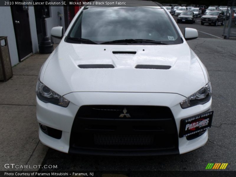 Wicked White / Black Sport Fabric 2010 Mitsubishi Lancer Evolution SE