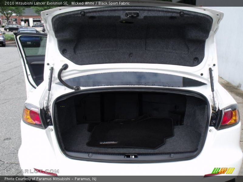 2010 Lancer Evolution SE Trunk