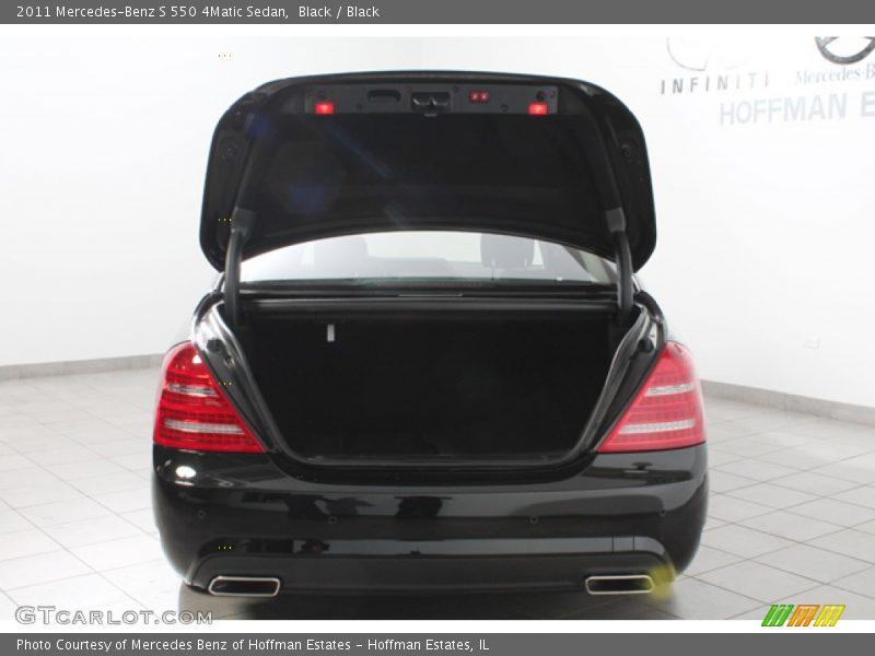 Black / Black 2011 Mercedes-Benz S 550 4Matic Sedan