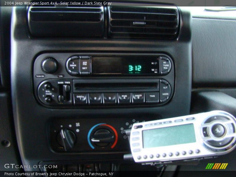 Solar Yellow / Dark Slate Gray 2004 Jeep Wrangler Sport 4x4