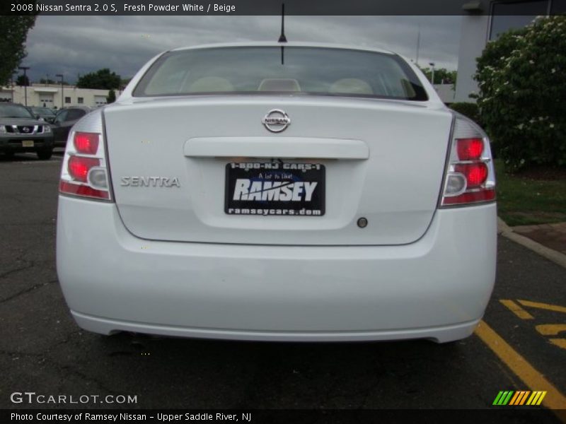 Fresh Powder White / Beige 2008 Nissan Sentra 2.0 S