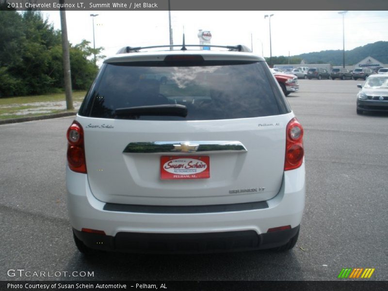 Summit White / Jet Black 2011 Chevrolet Equinox LT