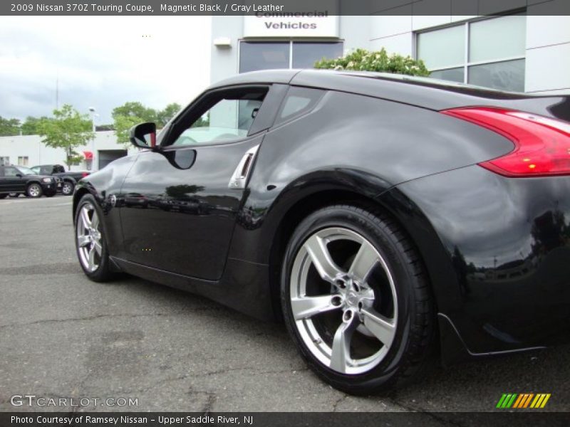 Magnetic Black / Gray Leather 2009 Nissan 370Z Touring Coupe