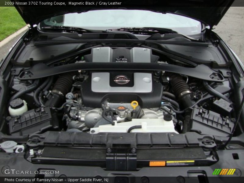 Magnetic Black / Gray Leather 2009 Nissan 370Z Touring Coupe
