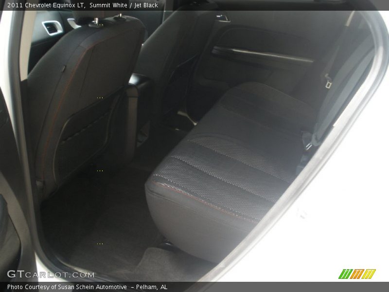 Summit White / Jet Black 2011 Chevrolet Equinox LT