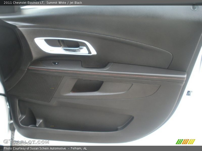 Summit White / Jet Black 2011 Chevrolet Equinox LT