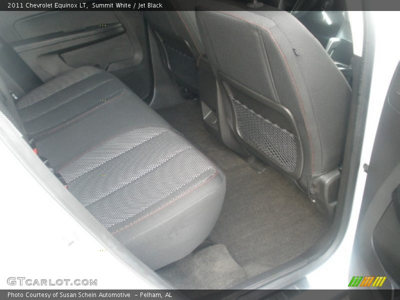 Summit White / Jet Black 2011 Chevrolet Equinox LT