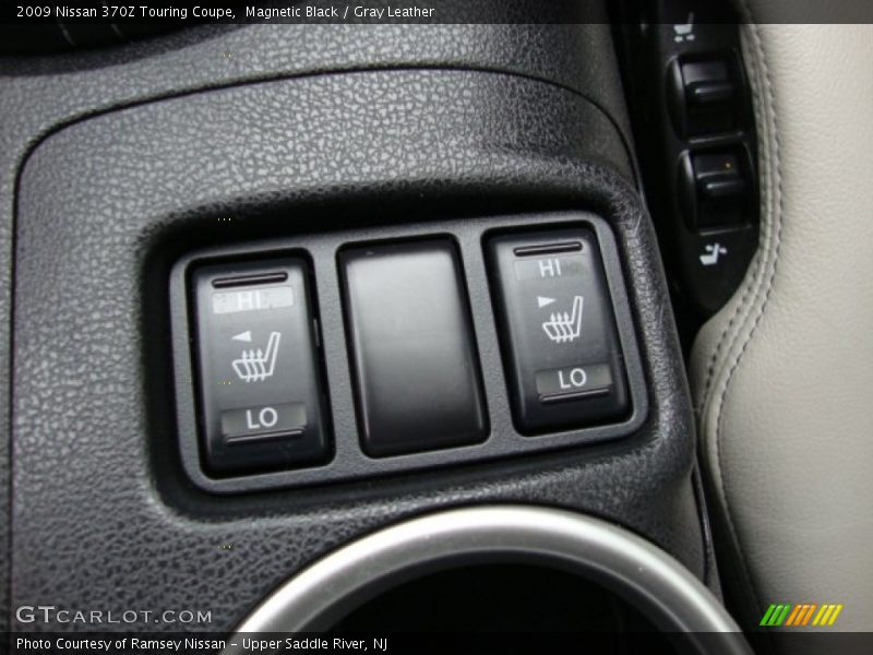 Magnetic Black / Gray Leather 2009 Nissan 370Z Touring Coupe