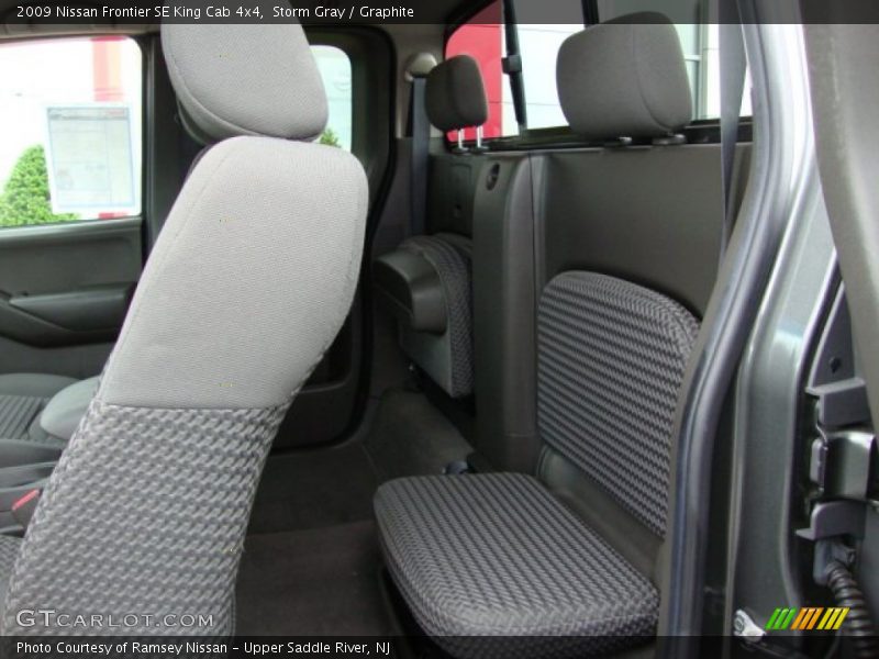 Storm Gray / Graphite 2009 Nissan Frontier SE King Cab 4x4