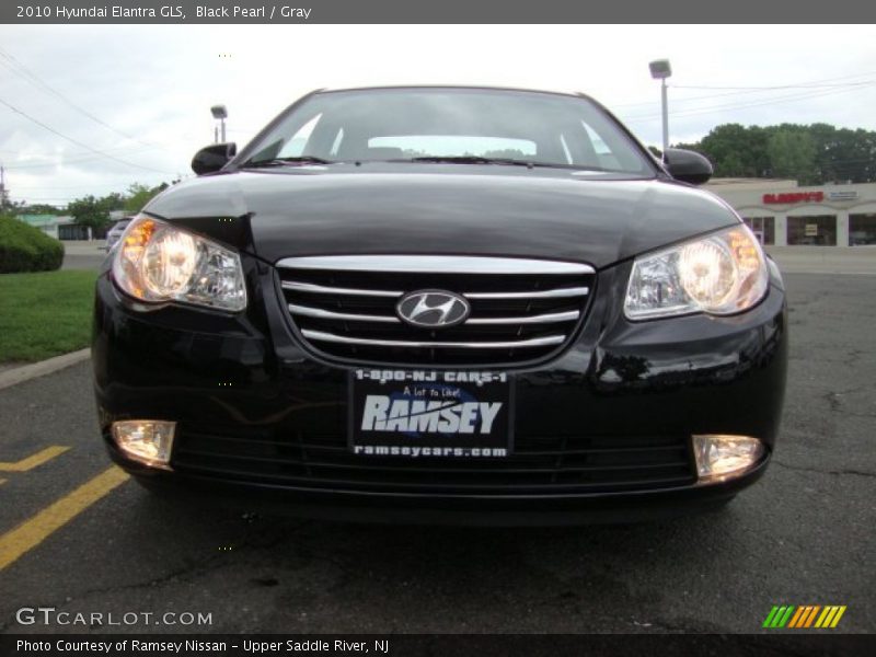 Black Pearl / Gray 2010 Hyundai Elantra GLS