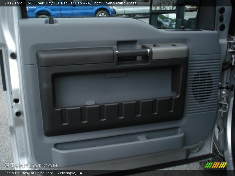 Door Panel of 2012 F350 Super Duty XLT Regular Cab 4x4
