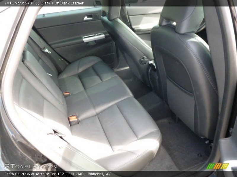 Black / Off Black Leather 2011 Volvo S40 T5