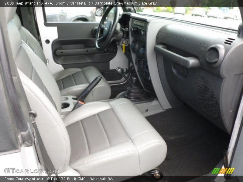 Bright Silver Metallic / Dark Slate Gray/Medium Slate Gray 2009 Jeep Wrangler X 4x4