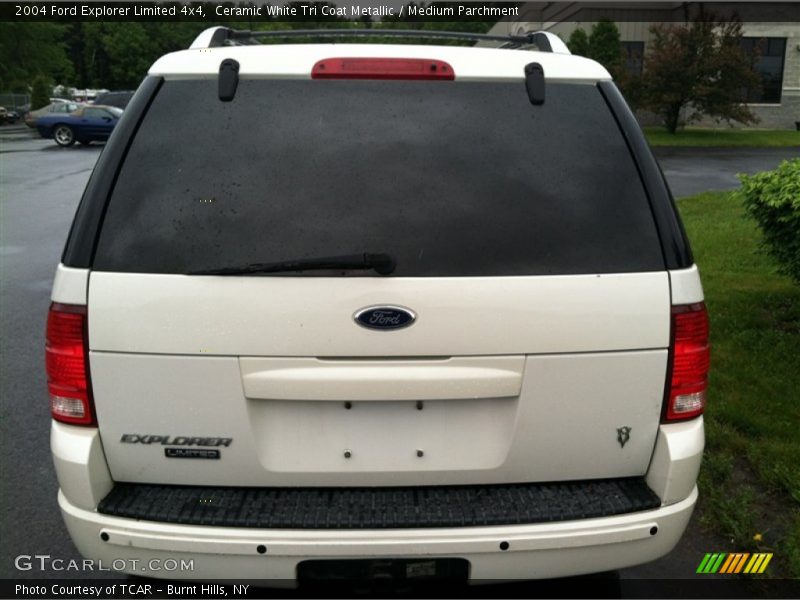 Ceramic White Tri Coat Metallic / Medium Parchment 2004 Ford Explorer Limited 4x4