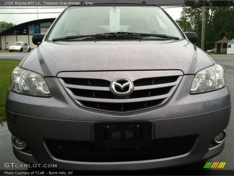 Titanium Gray Metallic / Gray 2005 Mazda MPV LX
