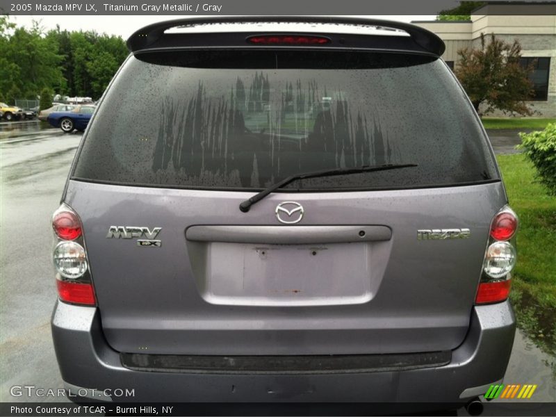 Titanium Gray Metallic / Gray 2005 Mazda MPV LX