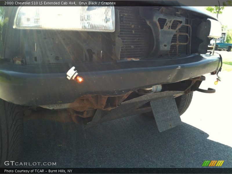 Onyx Black / Graphite 2000 Chevrolet S10 LS Extended Cab 4x4