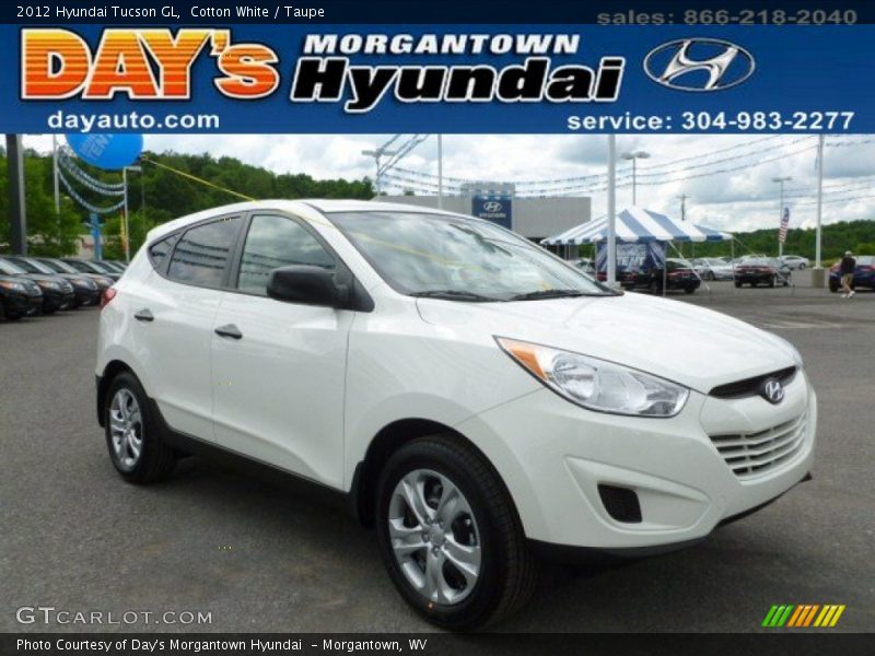 Cotton White / Taupe 2012 Hyundai Tucson GL