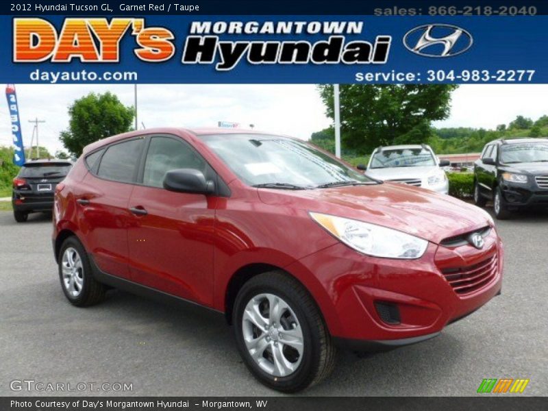 Garnet Red / Taupe 2012 Hyundai Tucson GL