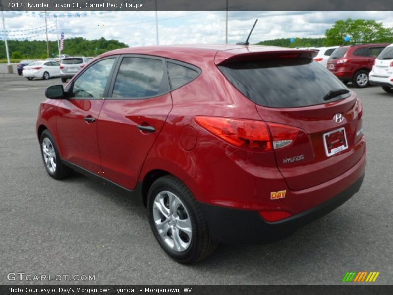 Garnet Red / Taupe 2012 Hyundai Tucson GL