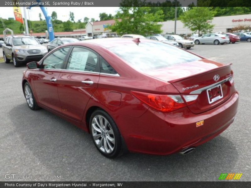 Sparkling Ruby / Black 2013 Hyundai Sonata SE