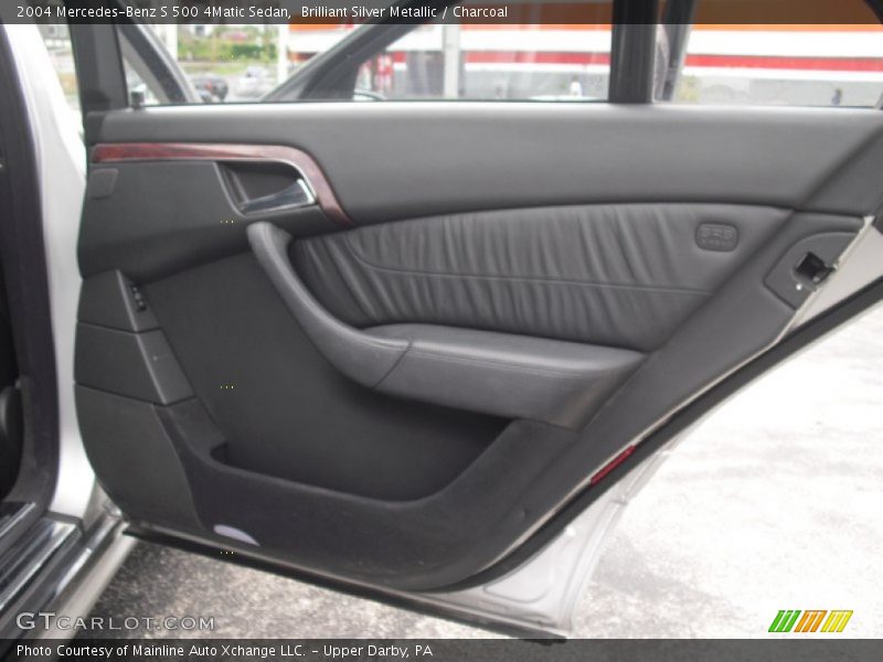 Brilliant Silver Metallic / Charcoal 2004 Mercedes-Benz S 500 4Matic Sedan