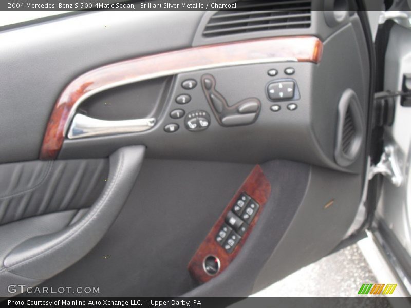 Brilliant Silver Metallic / Charcoal 2004 Mercedes-Benz S 500 4Matic Sedan