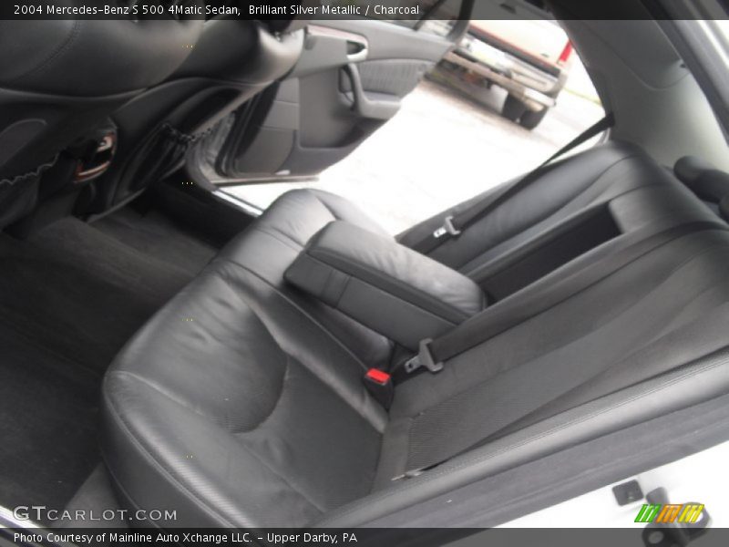 Brilliant Silver Metallic / Charcoal 2004 Mercedes-Benz S 500 4Matic Sedan