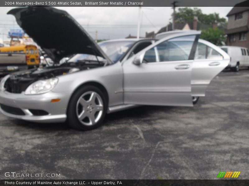 Brilliant Silver Metallic / Charcoal 2004 Mercedes-Benz S 500 4Matic Sedan