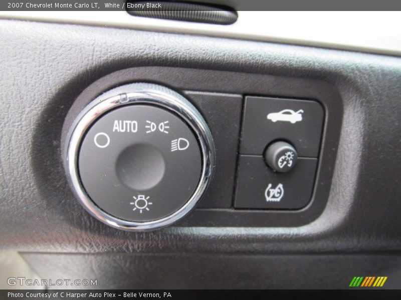 White / Ebony Black 2007 Chevrolet Monte Carlo LT