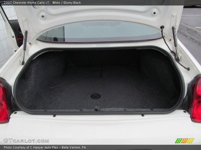White / Ebony Black 2007 Chevrolet Monte Carlo LT