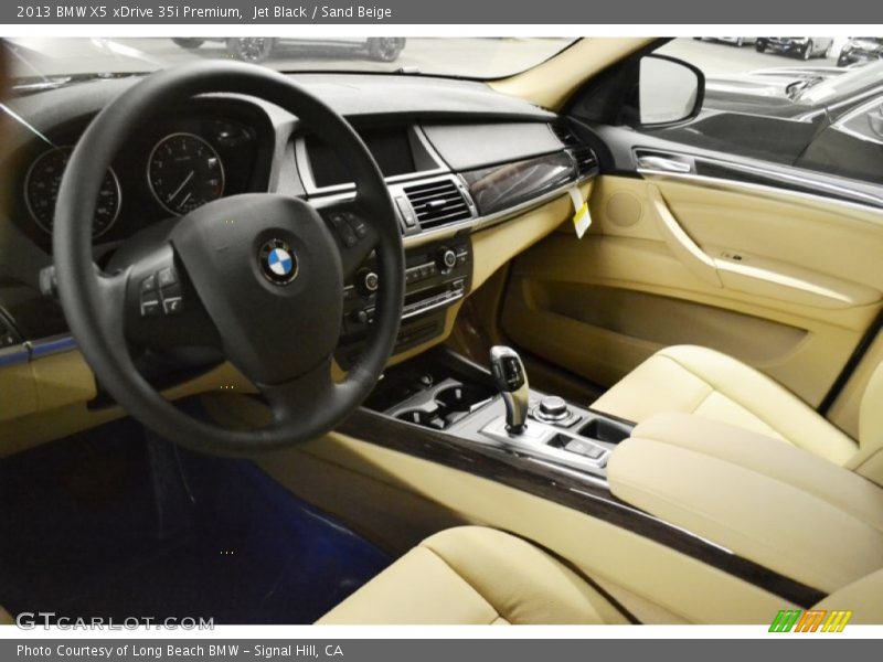 Jet Black / Sand Beige 2013 BMW X5 xDrive 35i Premium