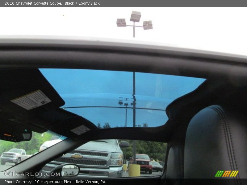 Sunroof of 2010 Corvette Coupe