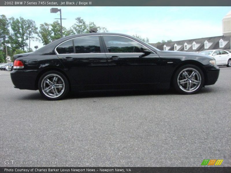 Jet Black / Beige III 2002 BMW 7 Series 745i Sedan