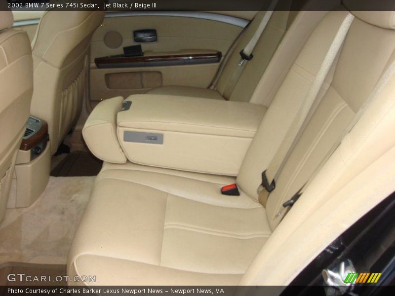 Jet Black / Beige III 2002 BMW 7 Series 745i Sedan